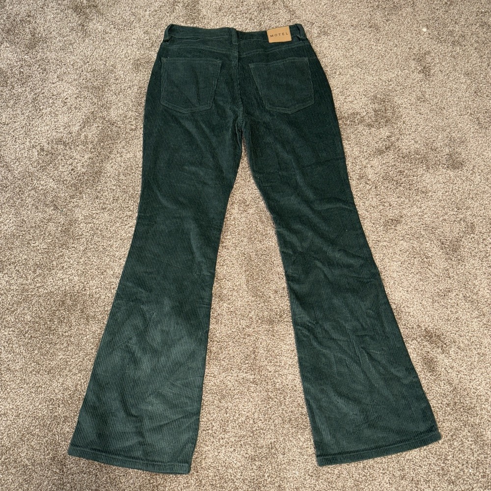 NWT Women's MOTEL BOOTLEG JEANS IN CORD FOREST GREEN Corduroy SM 44 33 L Inseam - Picture 5 of 6